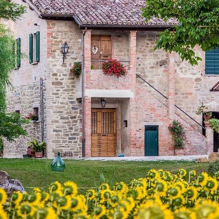 B&B Ponte La Pietra Gubbio Dış mekan fotoğraf